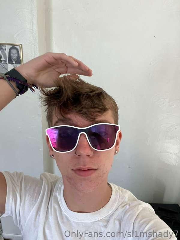 Do you like my sunglasses ?