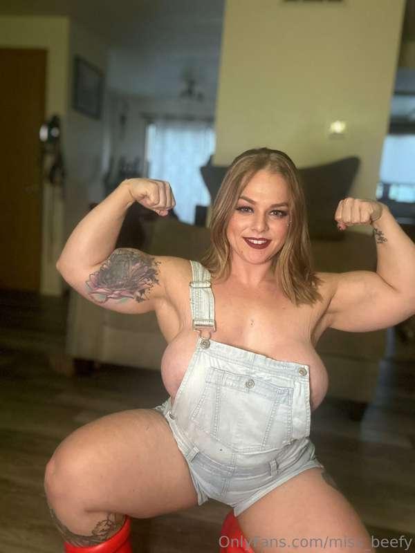 Mmmmmm DM me for custom measurement videos or livestreams…I ..