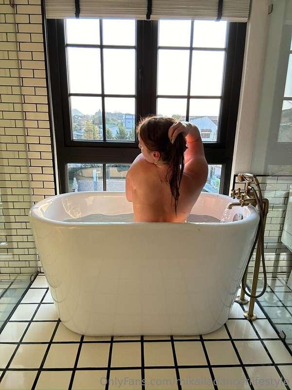 can you wash my back?