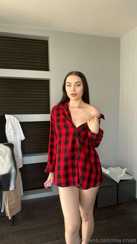 miaaacrushshhh image #0