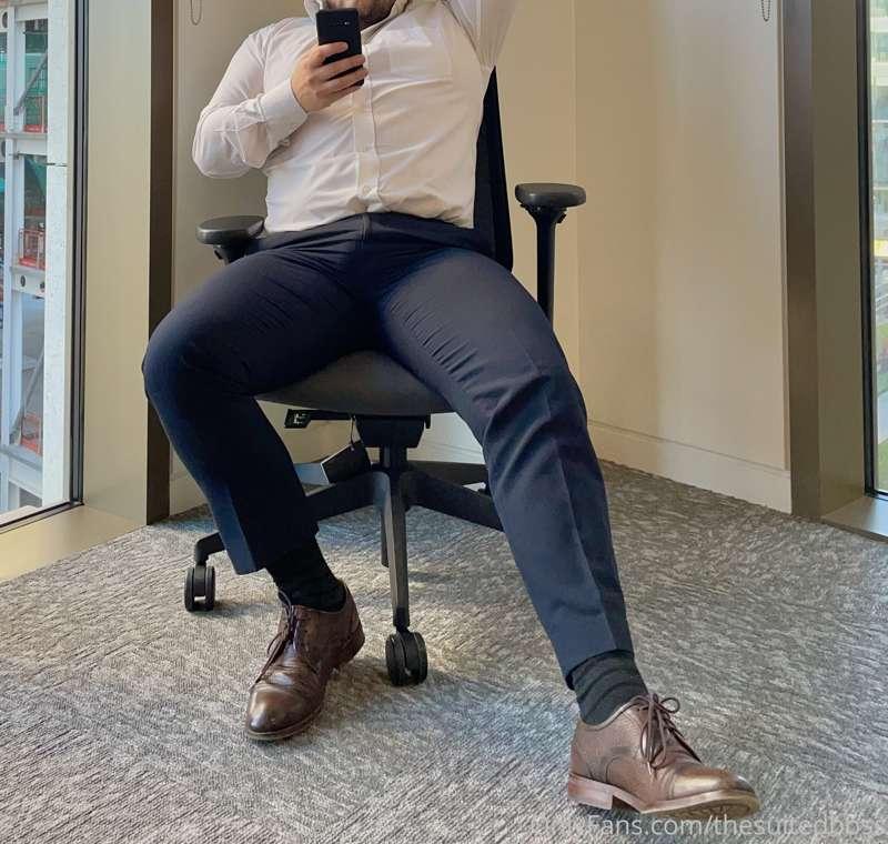 thesuitedboss image #1