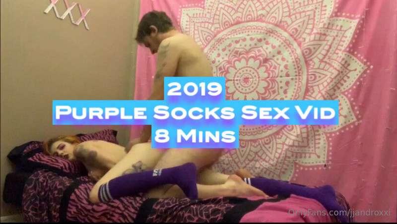 I had to fuck @Roxxi-Diamond in her purple socks 💦 

NO PPV ..