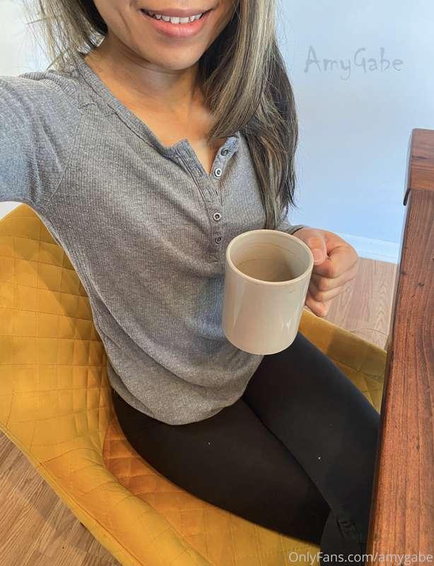 Good morning sexy, hope your weekend is amazing 💋  Dont forg..