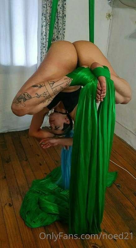 💎She's my friend and she has a FREE subscription!💎  @ursulal..