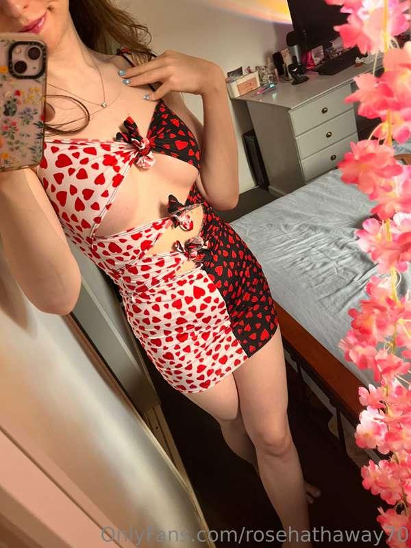 Be my Valentine!!💕Tune in tomorrow for an extra special look..