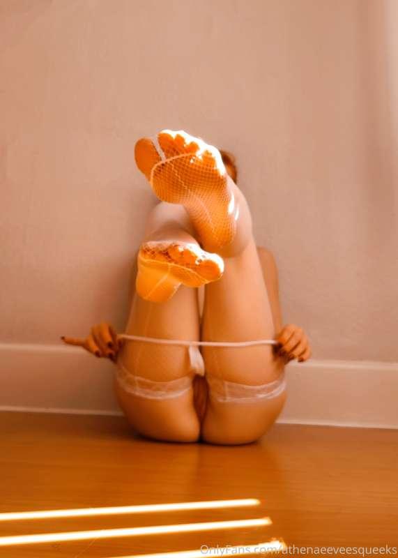 athenaeeveesqueeks image #6