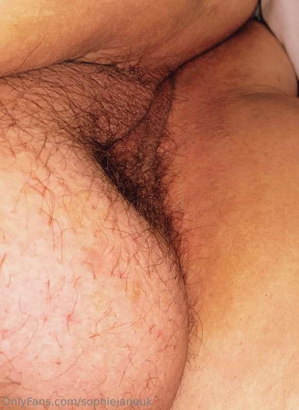 I love my pussy! Do you?