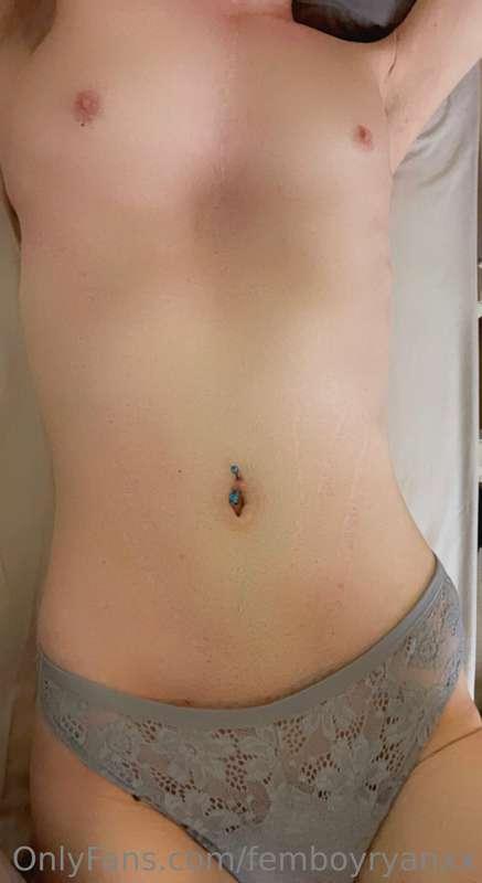 I’m so submissive :3 

Tips appreciated ❤️