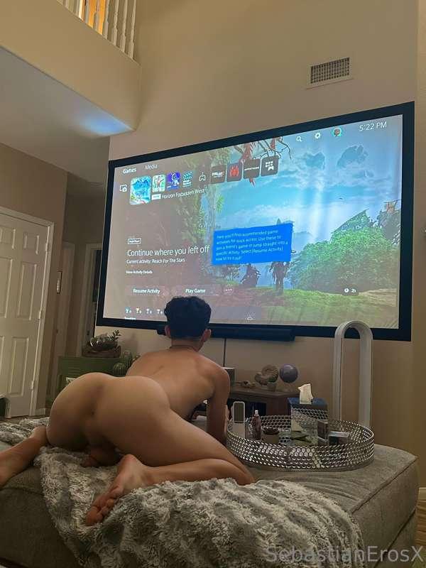 Let's play a couple rounds?🫣