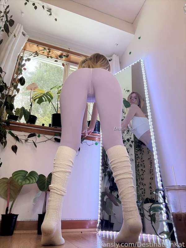 I’m obsessed with this workout outfit tbh 

#fyp #ass #cameltoe #leggings #blonde 