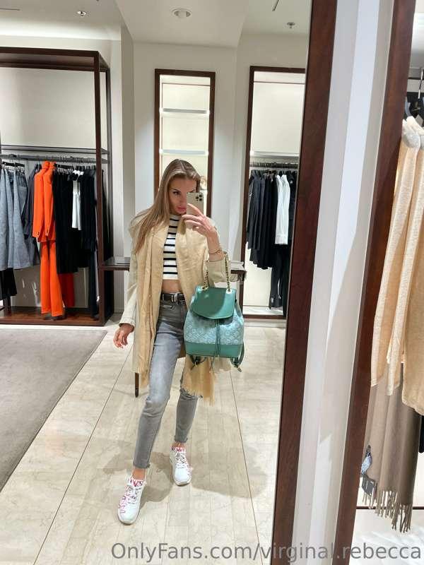 Shopping without any promises to myself😅😅😅