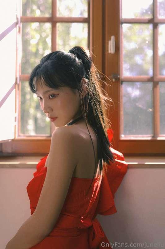juneliu image #3