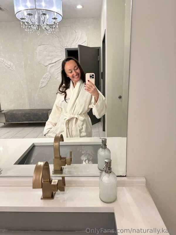 My favorite gift is a spa day 🥰