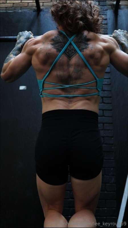 My favourite exercise for back, PULL-ups!