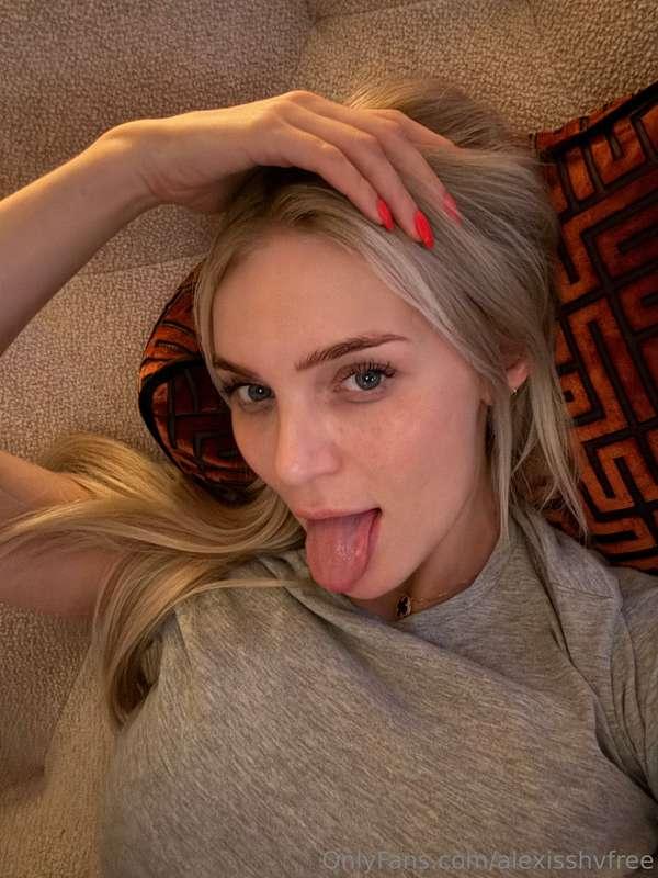 Ich wünsche dir ein 💥💥 Wochenende!! 👅