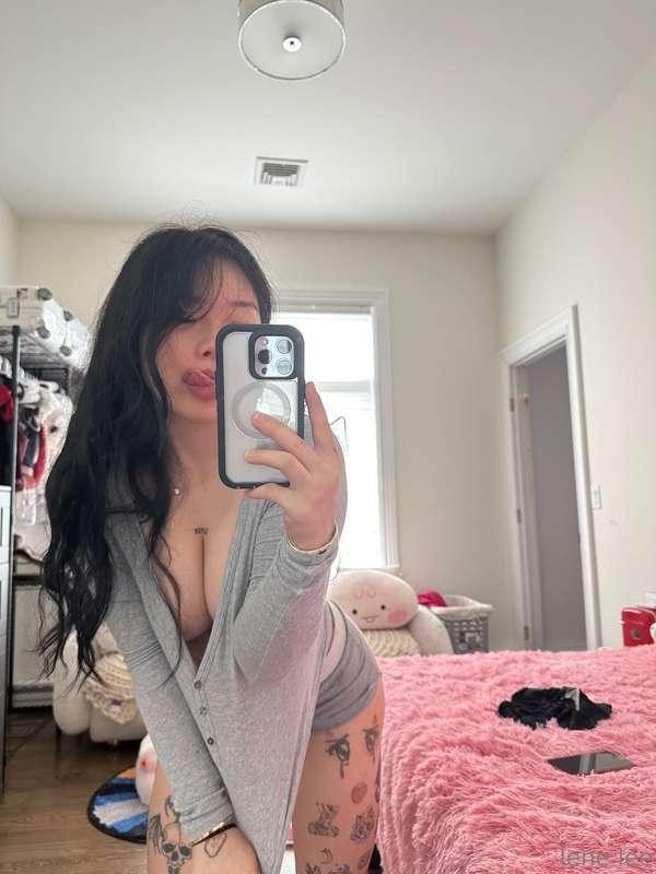 some morning goods for ur morning woods :3