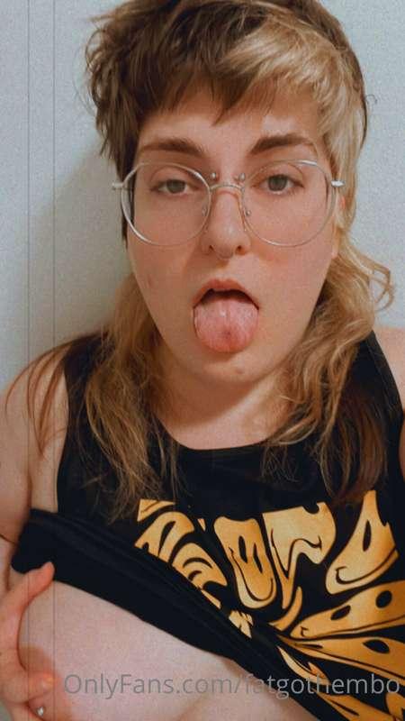 fatgothembo image #0