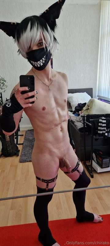 Wouldcha suck the oily catboy? 😏
