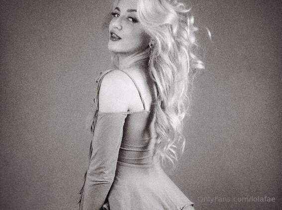 Even in black and white, I shine the brightest ✨