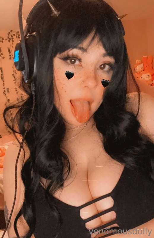 Lets have fun tonight, shall we? 😏