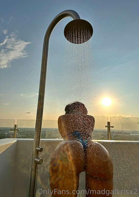Sunset service 💦💦💦