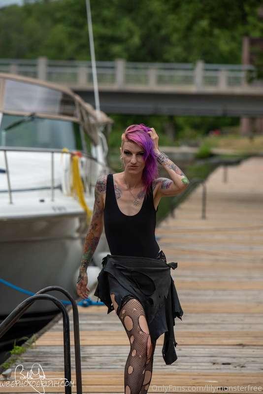 lilymonsterfree image #16