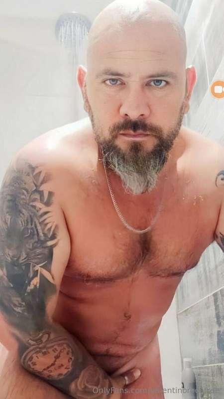 FREE subscription free free with gifts @luchotoyboy I am you..