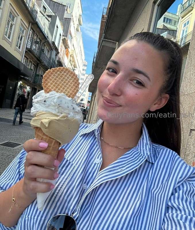 who loves ice cream? 