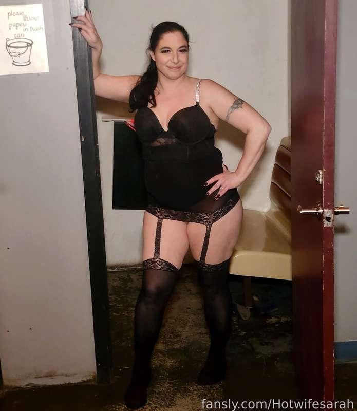 hotwifesarah image #7