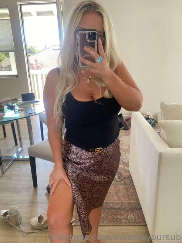 Mom ‘fit’ for the day ! What do ya think?