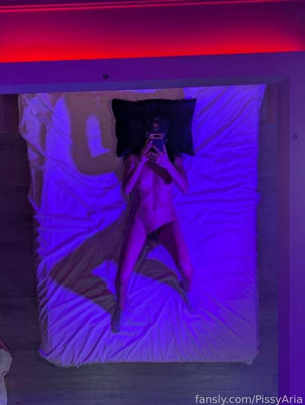 pissyaria image #1