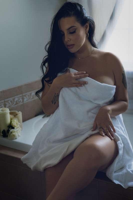 wanna take a peak underneath?