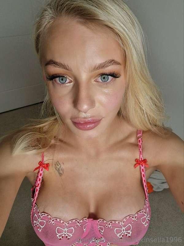 The face of a milf that just had her throat fucked! Do I sti..