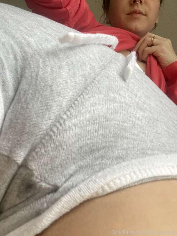 made myself cum so many times it started leaking through my ..