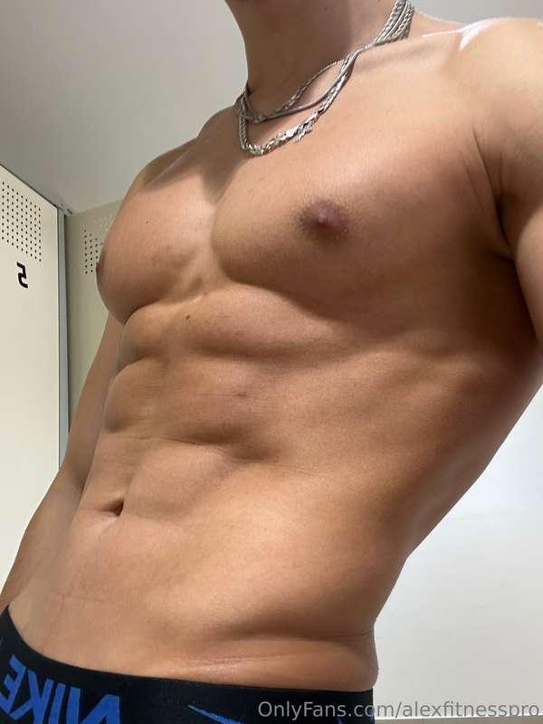 Abs ) 