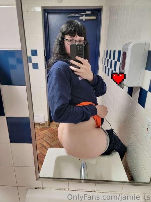 Fuck me in my work bathroom