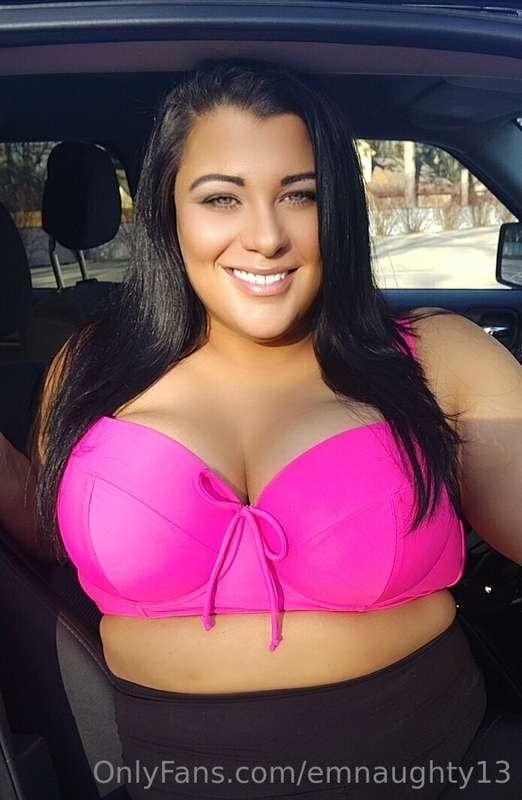 Happy titty Tuesday!!