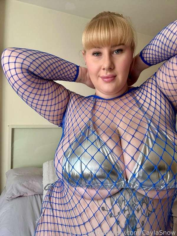 New year, new cocks🥂

#blonde #ass #thick #tits #boobs #pussy #bigboobs #fatass #chubby #bbw #tattoed #german #fyp