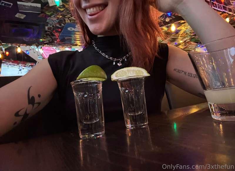 It’s not even 6pm….. tonight’s gonna be a wild night🤭😈 feel ..