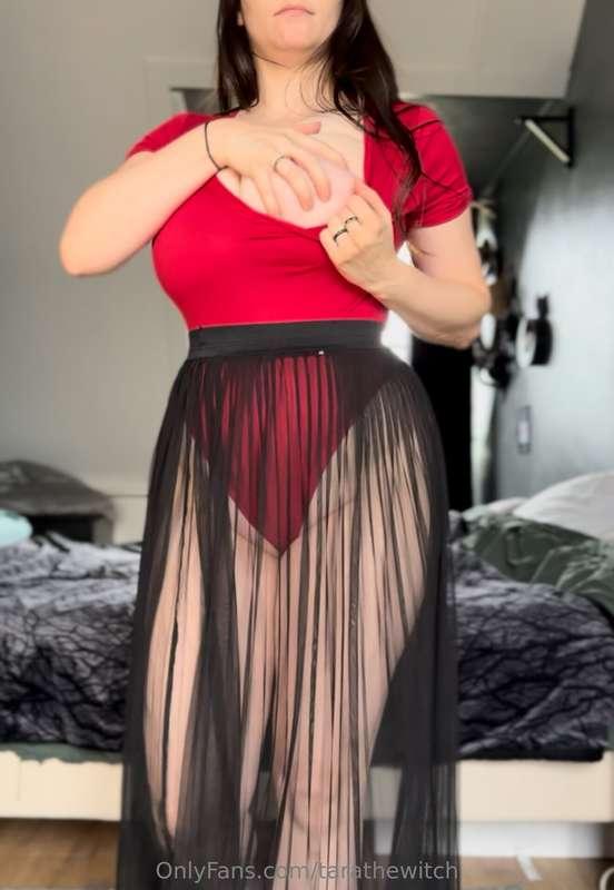 tarathewitch image #2