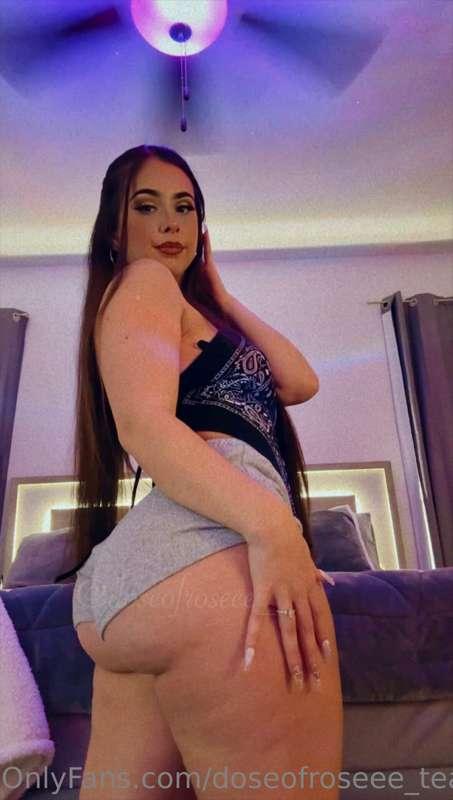 doseofroseee_tease image #0