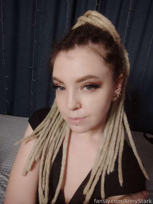 annystark image #1