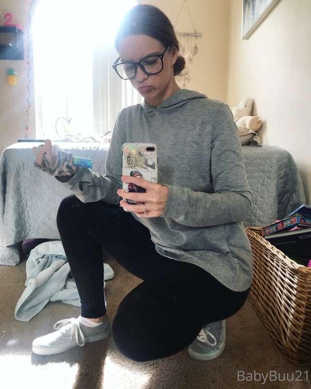 👟 Just a Vans flex. Don’t @ my ugly ass. 👟