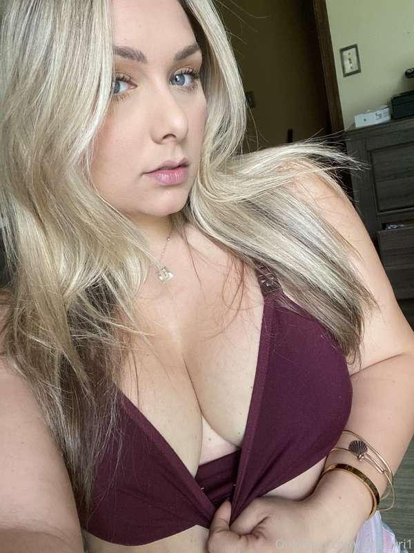My site is 40% off $7 to join 

Onlyfans.com/jesslorrioffici..