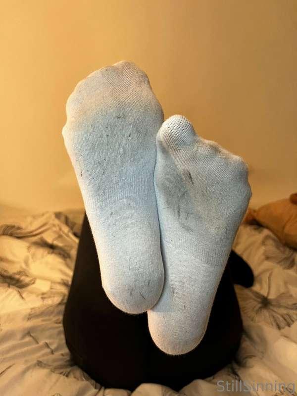 What are you waiting for, put your face in them footboy 🦶😈