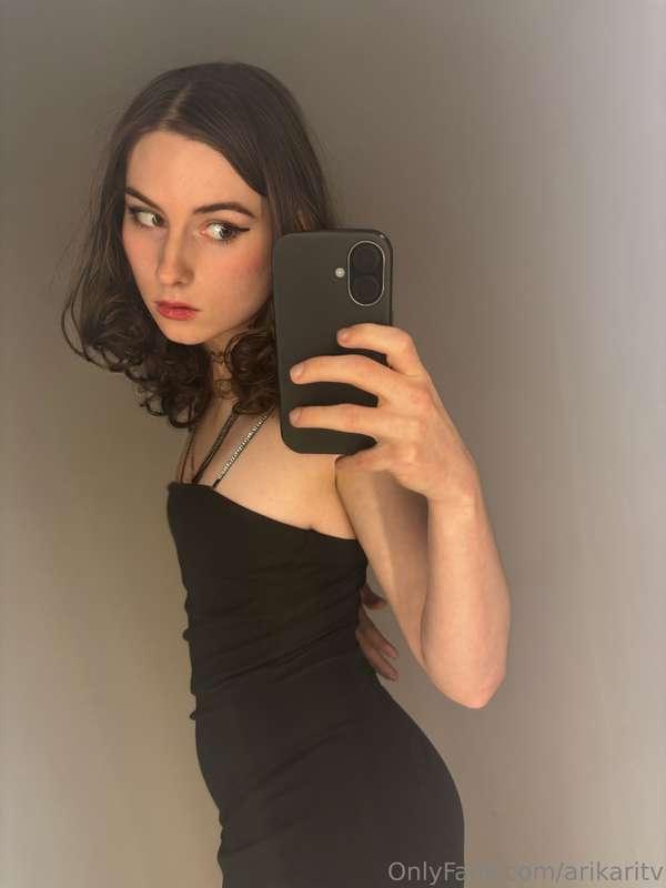 Full set of this dress hehe >.<