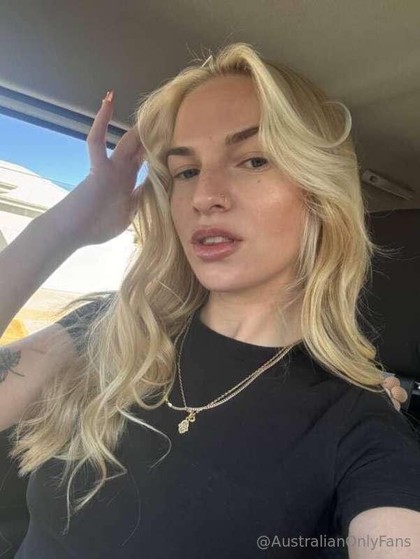Bonnie, 22, Perth 💟5’3 | B/G | Solo | All Natural@bonnilxss ..