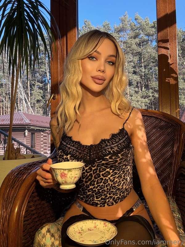 Will you have tea with me? 😊 I definitely have something swe..