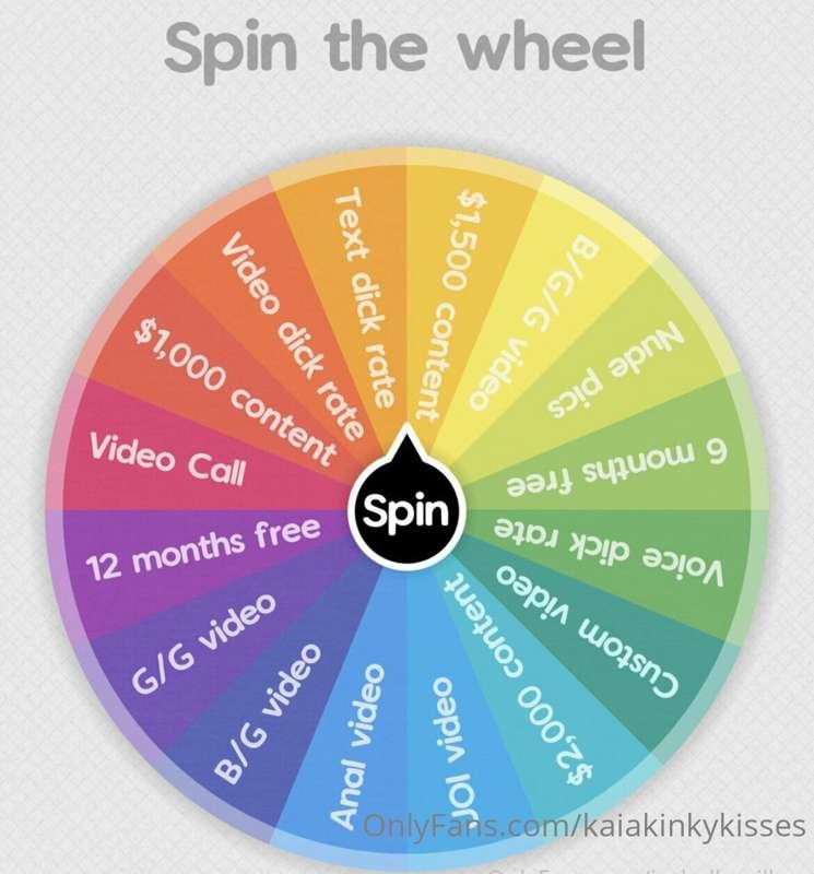 𝐋𝐄𝐓‘𝐒 𝐏𝐋𝐀𝐘 𝐀 𝐆𝐀𝐌𝐄! 💖🙊👅 
Tip $9 for 2 spin OR $18 for 3 spins..