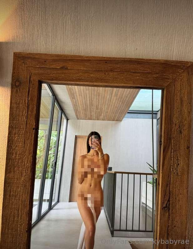 Imagine waking up next to me on vacation, with only my hands..